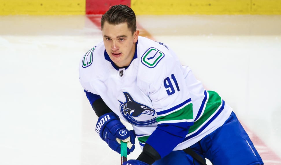 Report: Nikita Zadorov rejected extension from Canucks 