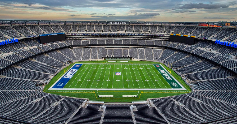 Insiders break news of NHL's two Stadium Series games in 2024