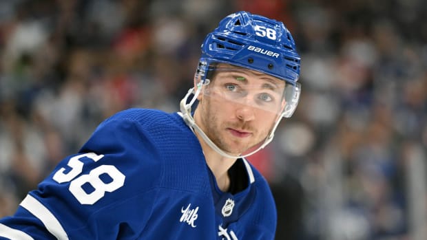 Michael Bunting takes a shot at Maple Leafs 