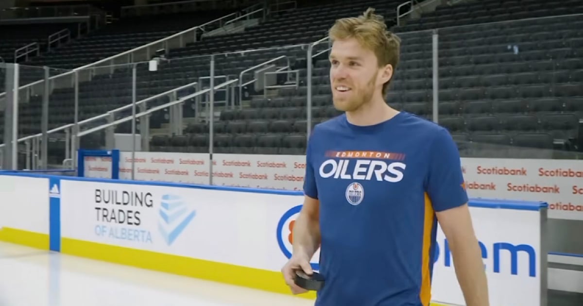 Connor McDavid helps Evander Kane make a life-changing announcement.
