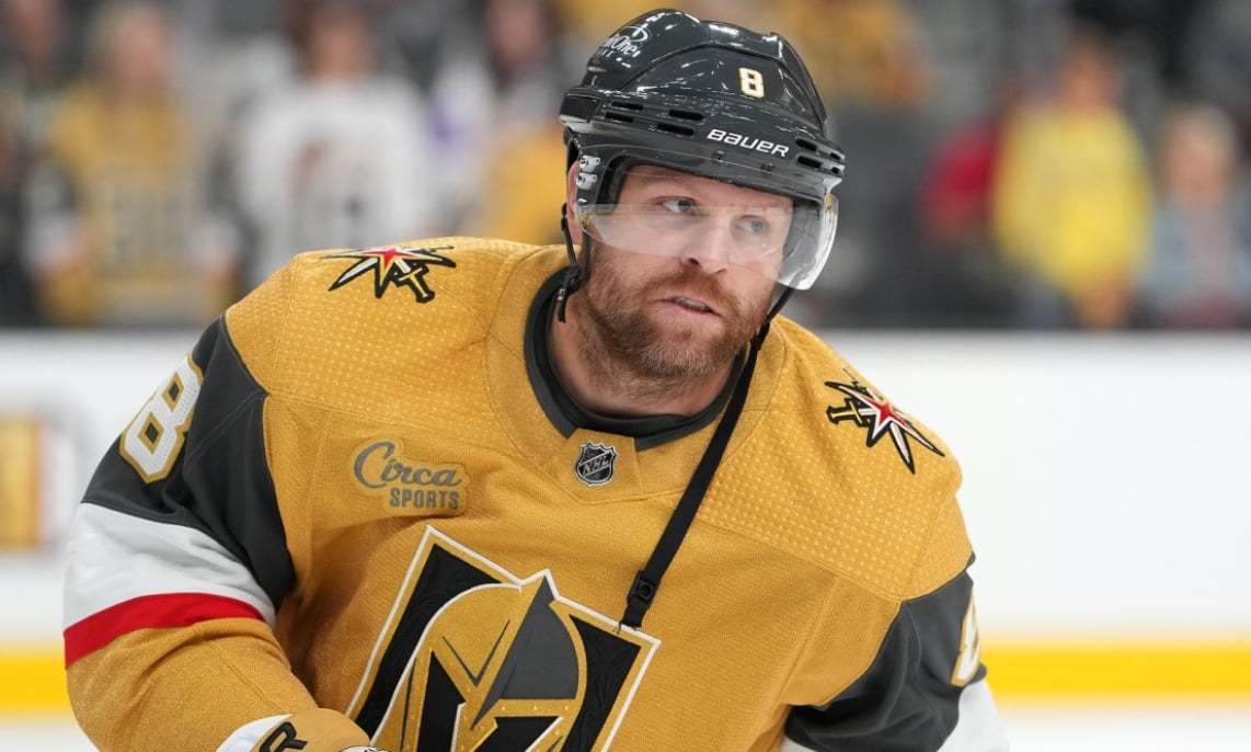 Phil Kessel misses first game since 2009! 