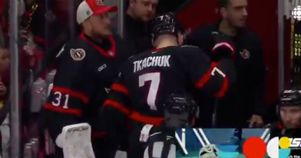 Brady Tkachuk leaves Game 3 with an injury
