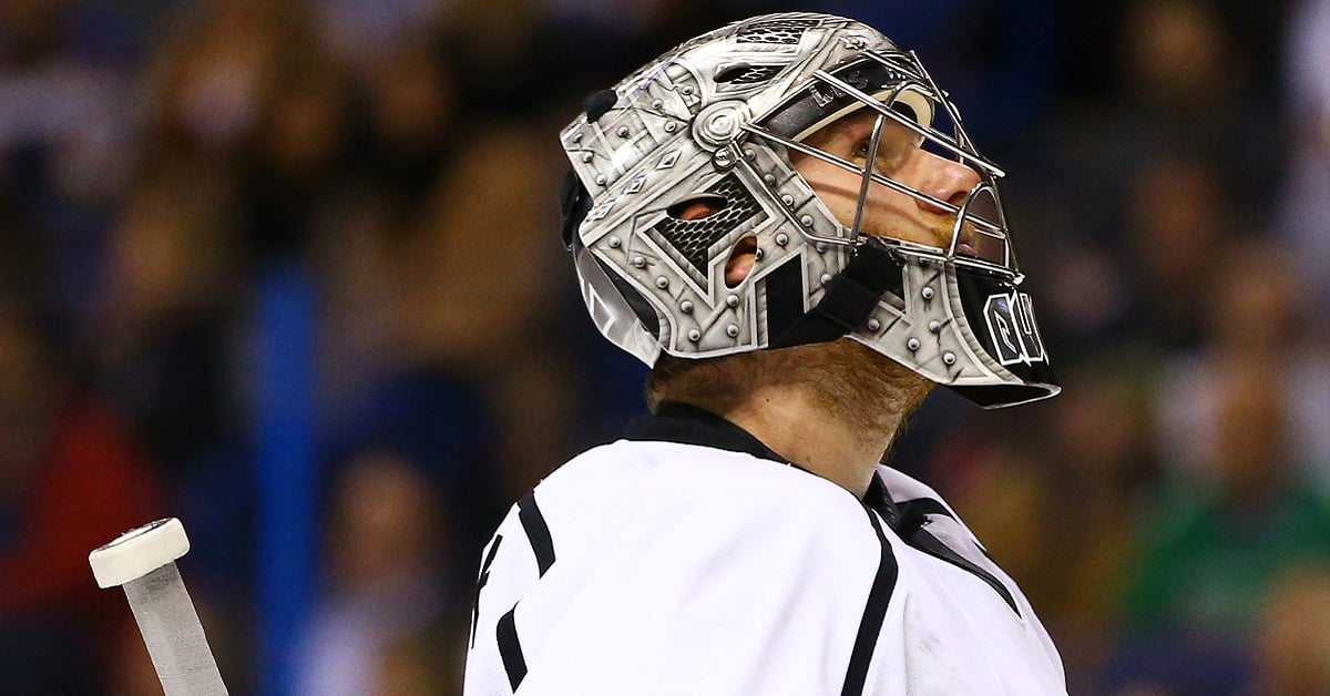 Jonathan Quick signs new deal with the New York Rangers.