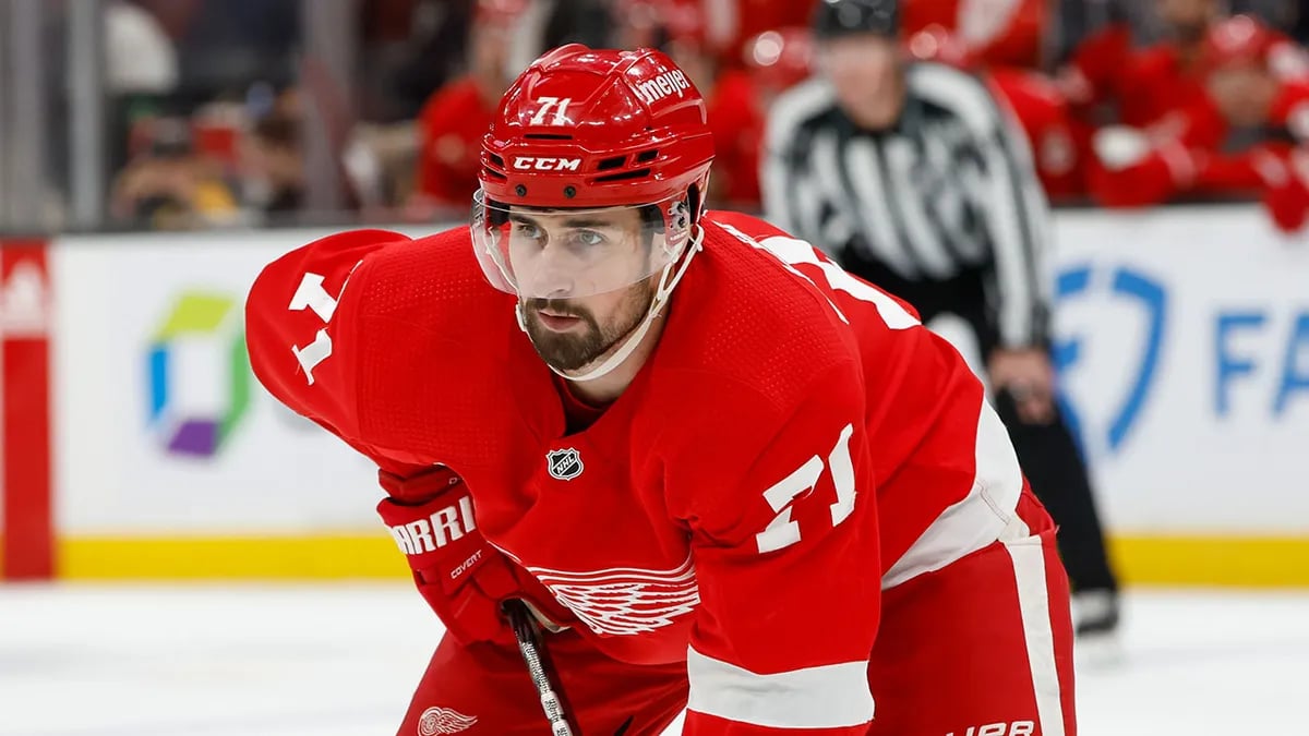 Red Wings' Dylan Larkin calls out his teammates 