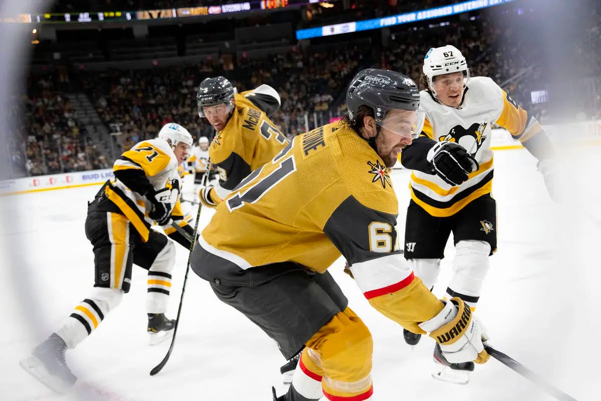 Huge trade brewing between Pittsburgh and Vegas in hopes of replacing Mark Stone