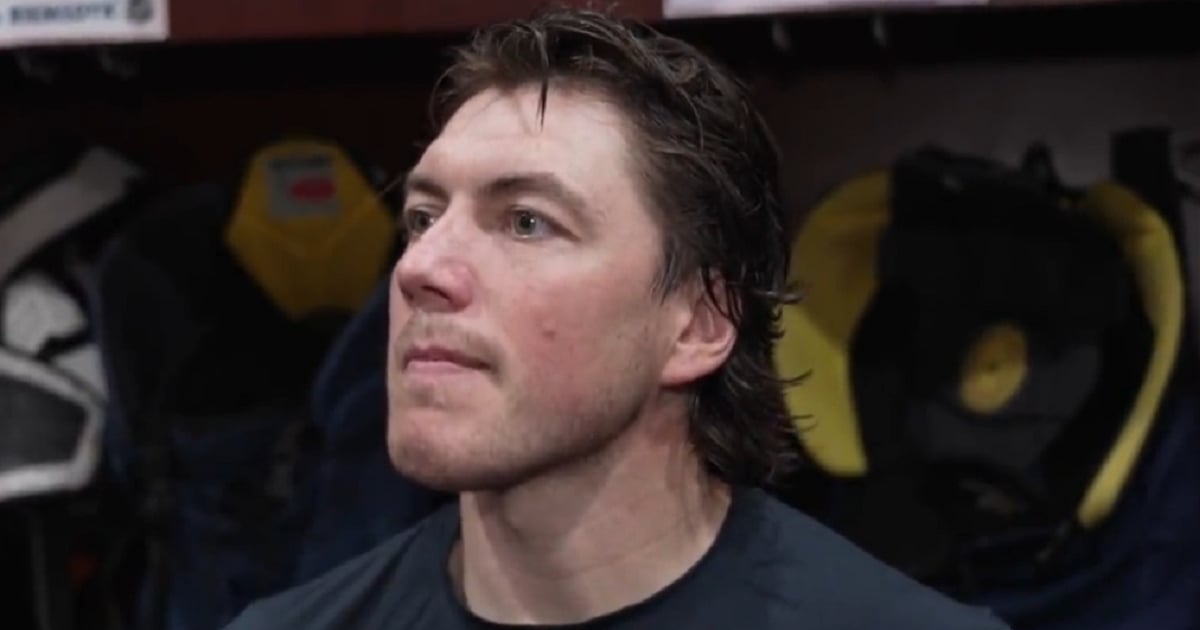 T.J. Oshie explains his decision to wear a neck guard.