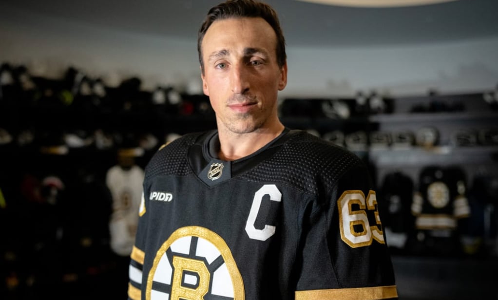 Brad Marchand sounds off on NHL's ban of Pride tape 
