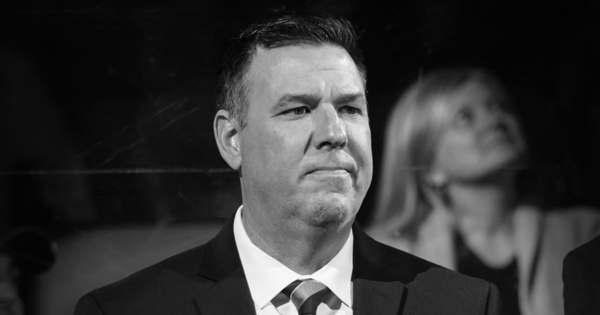 Senators confirm former assistant coach Bob Jones has passed.