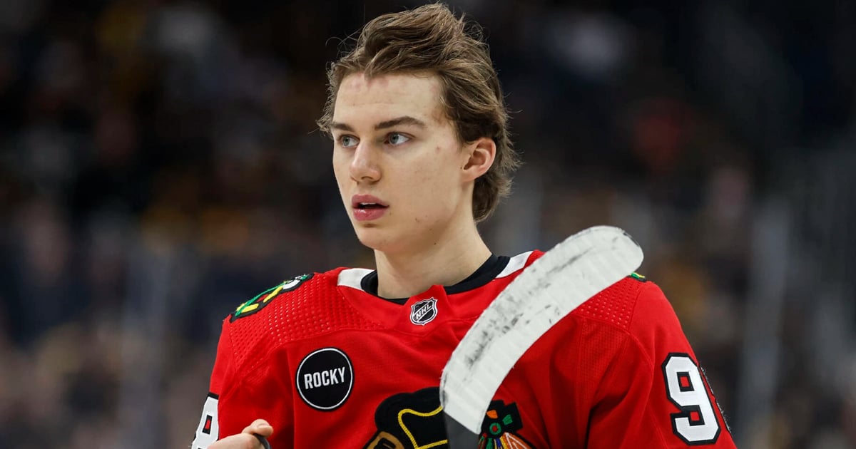 Blackhawks release devastating updates on Bedard and Foligno.