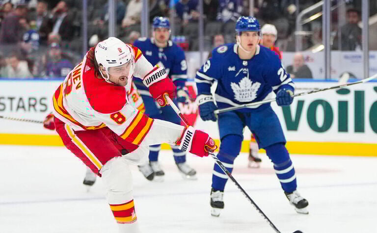 Ingenious trade scenario emerges for Leafs to land perfect help on the blue line at deadline!