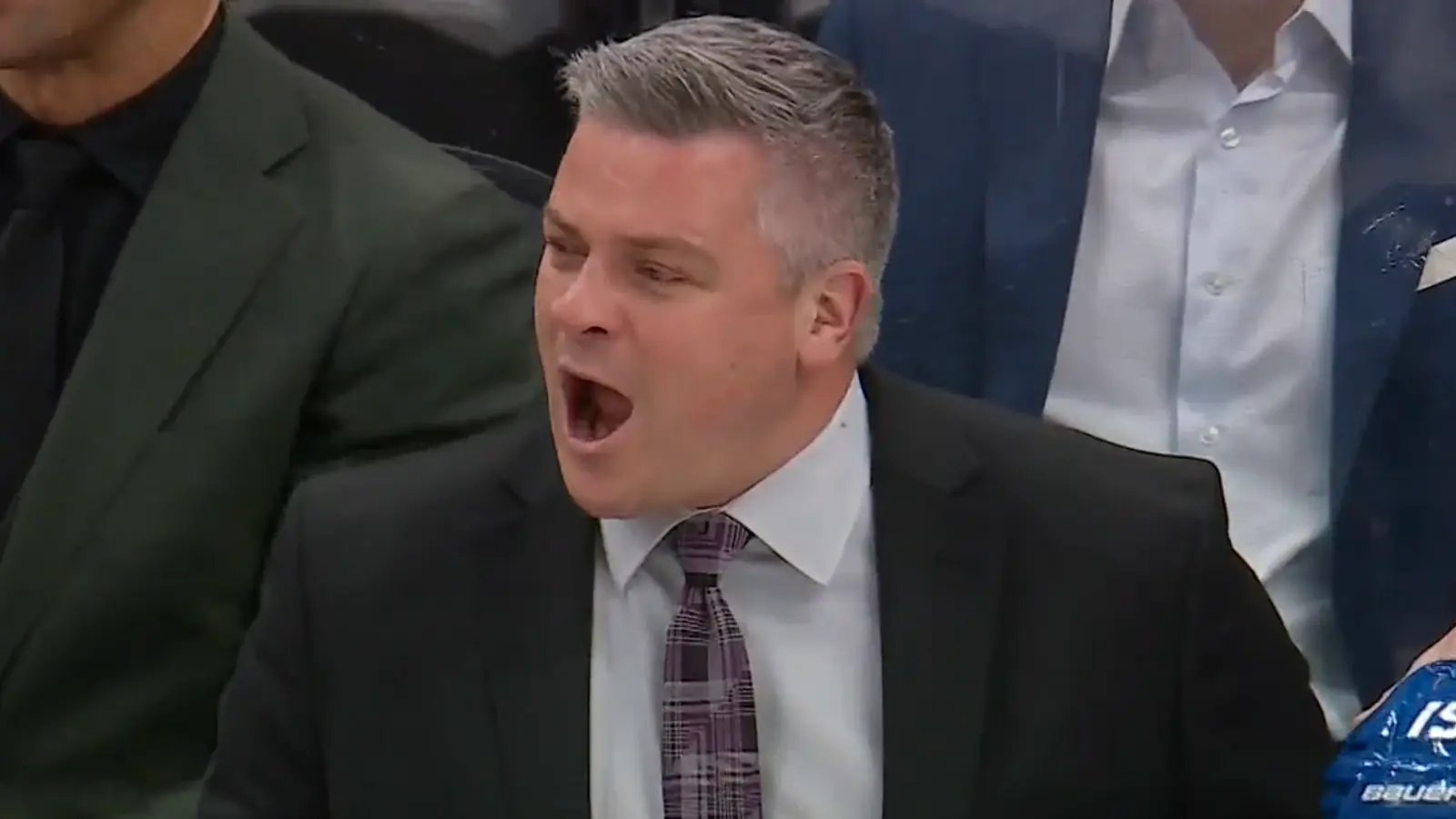 Sheldon Keefe rips Leafs players a new one after loss 