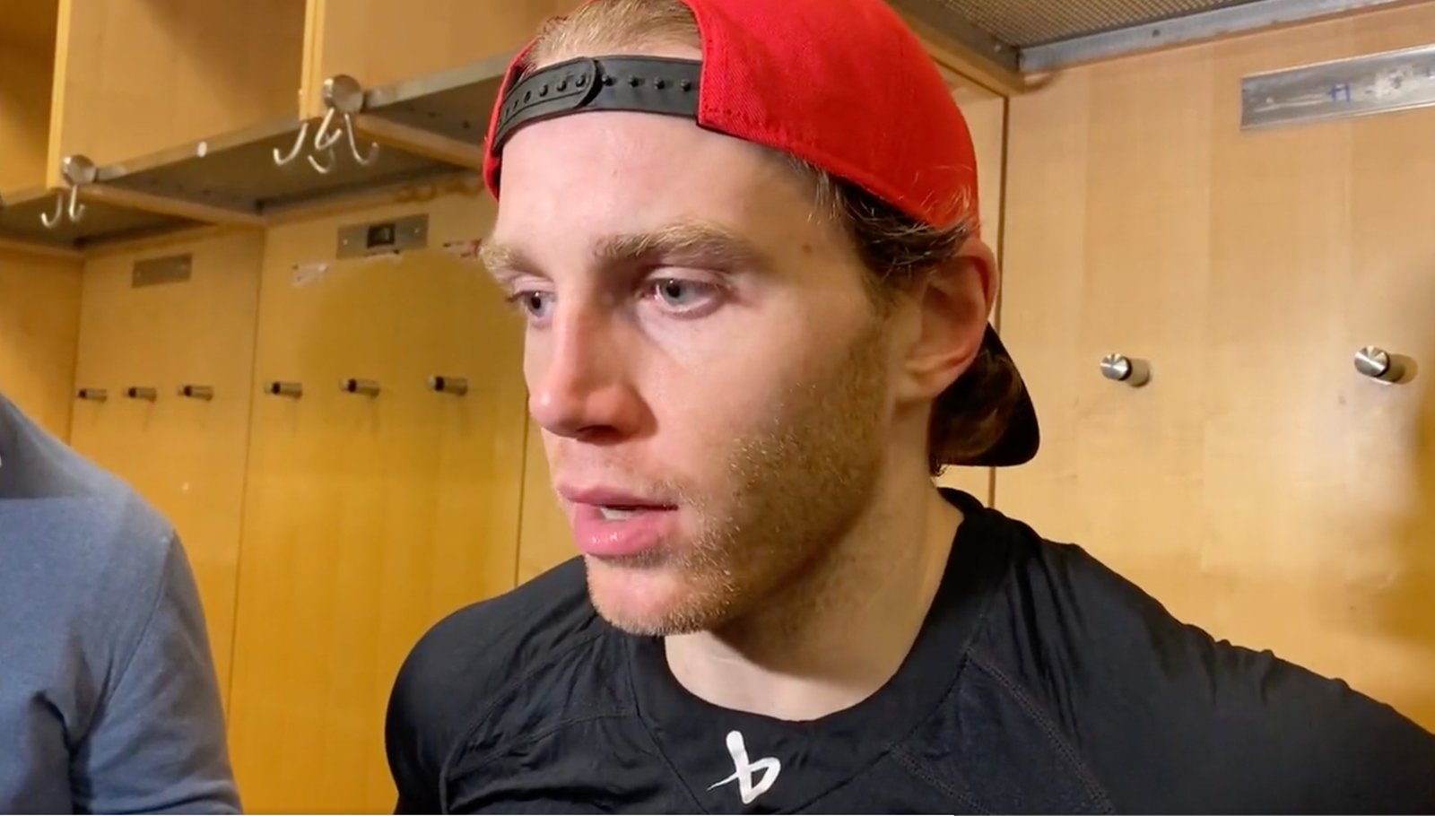 New contender makes aggressive move to sign Patrick Kane!