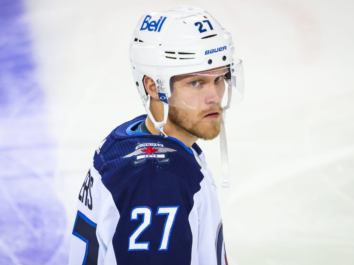 Heavy push for Nikolaj Ehlers trade this week