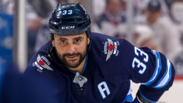 It all comes back to Dustin Byfuglien in Winnipeg