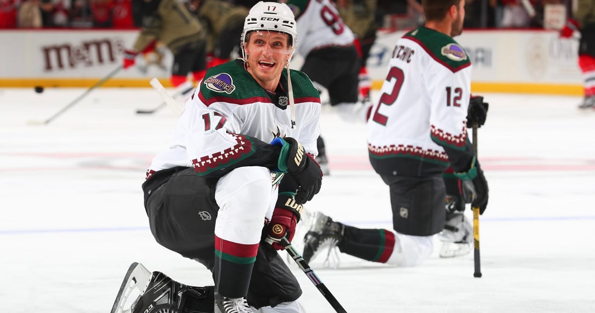 Oilers targeting veteran center for potential trade.