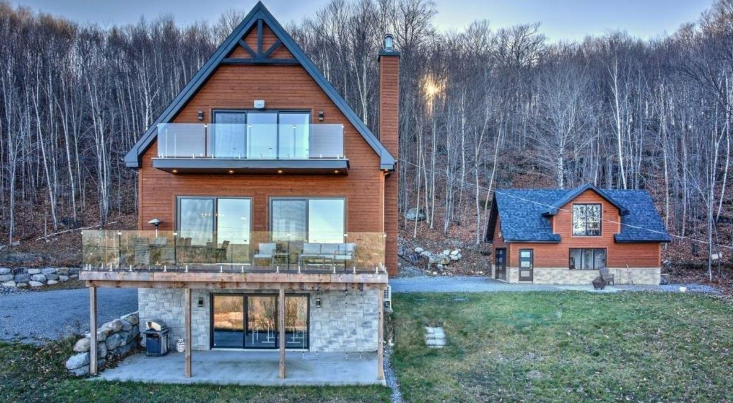 Coquet chalet moderne à vendre en pleine nature