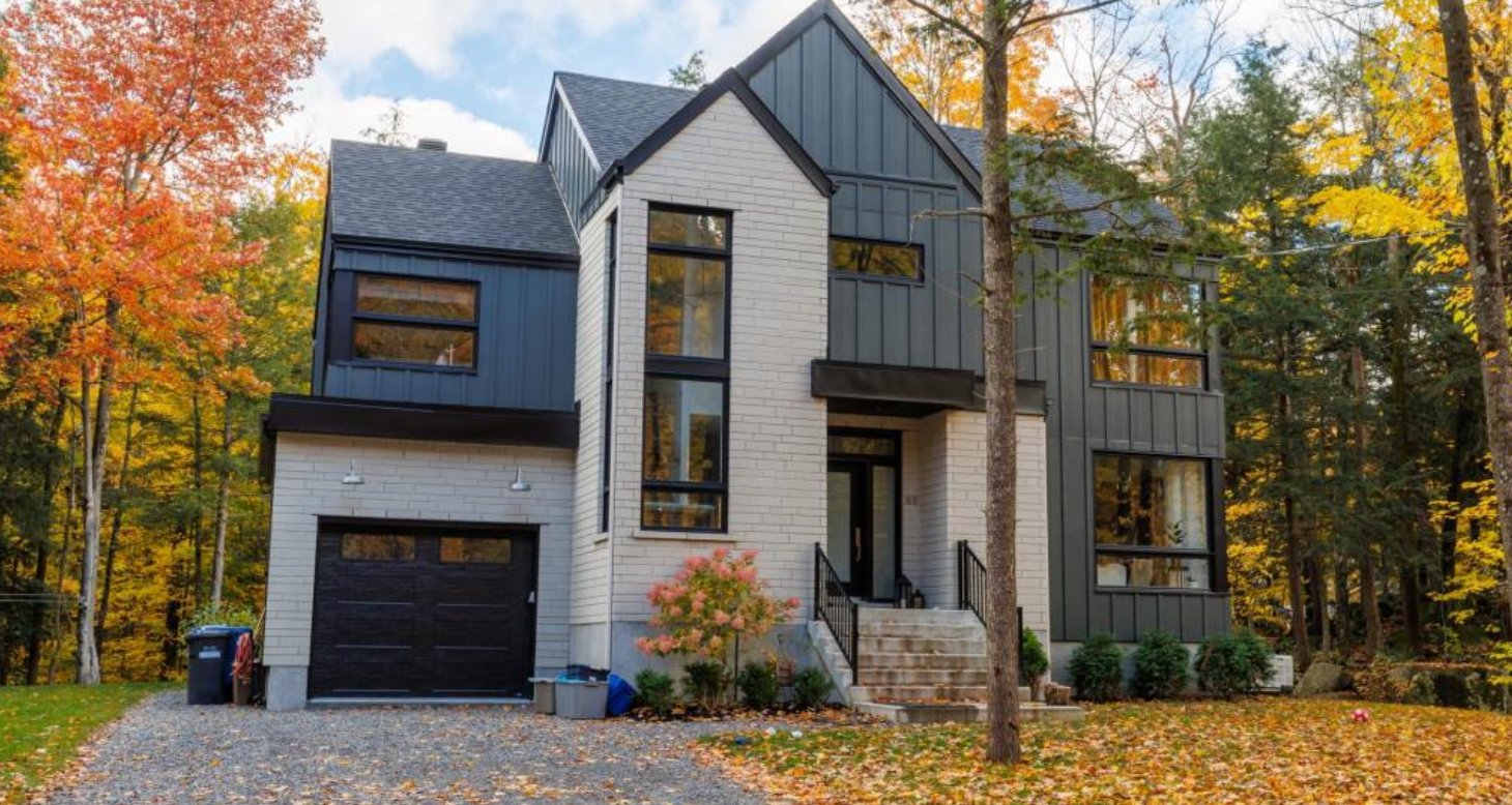 Vaste maison moderne au coeur de la nature et de la forêt
