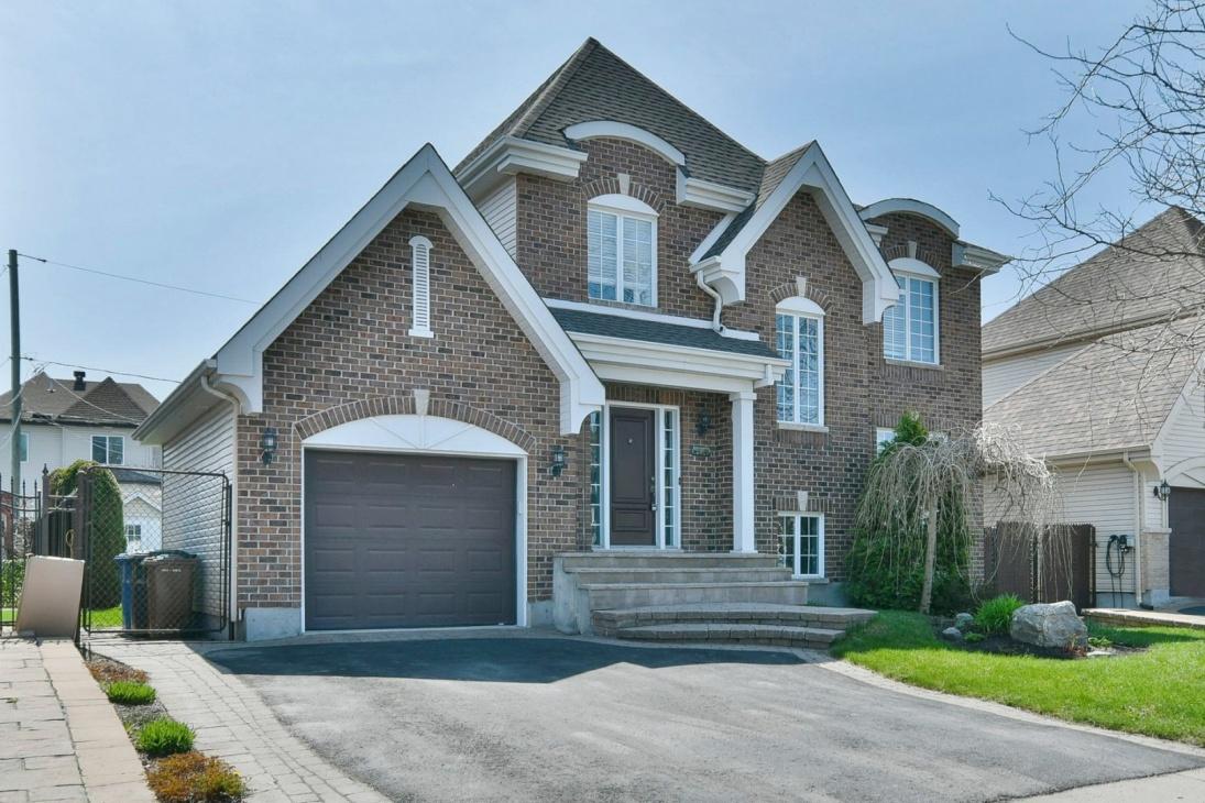 Ravissante maison de Terrebonne située dans un beau quartier familial
