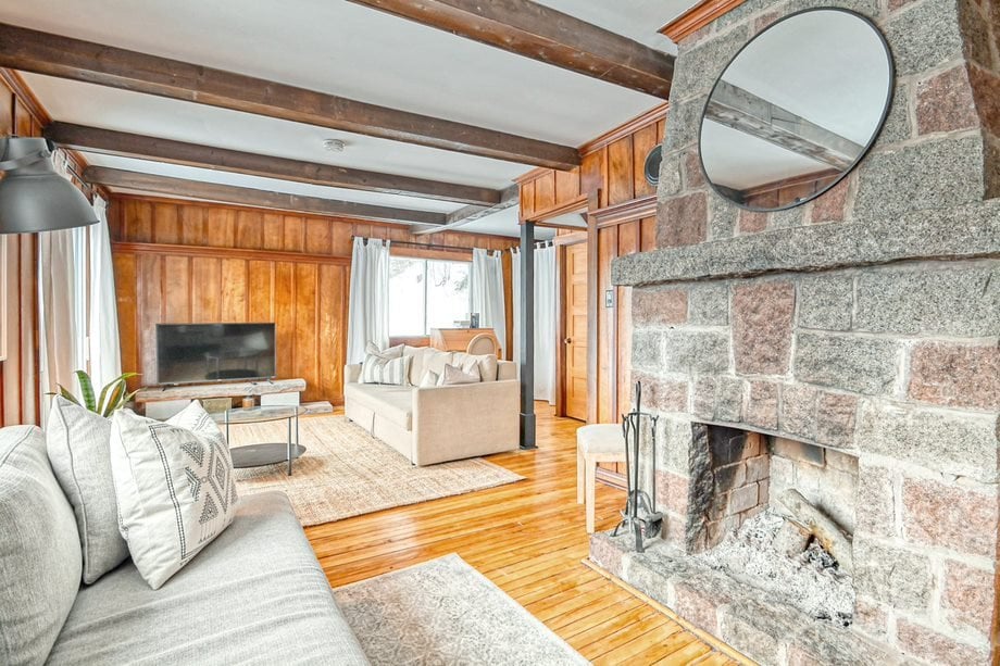 Il ne manque que vous dans cette coquette petite maison de 215 000 $ au cachet d'antan