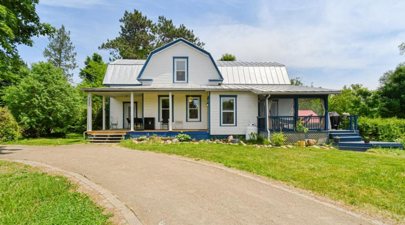 Magnifique maison ancestrale rénovée au goût du jour mais qui a conservé tout son cachet