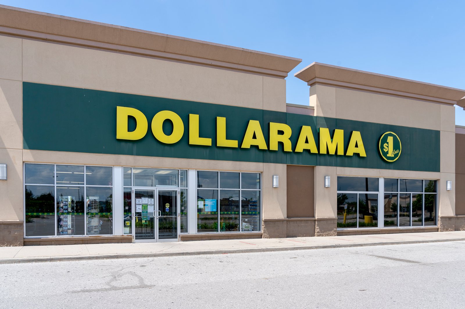 Un important recours collectif est entamé contre Dollarama et d'autres magasins