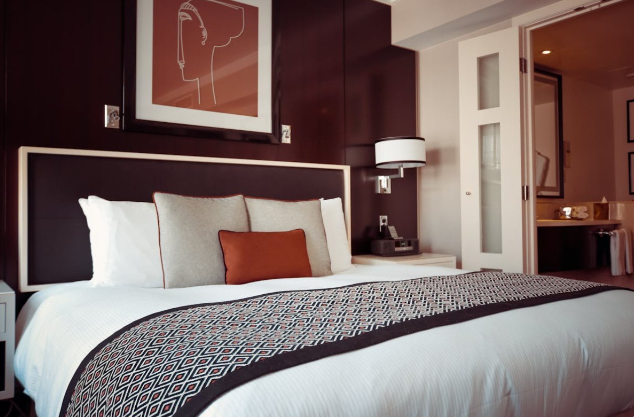 À quelle fréquence devriez-vous laver vos draps chaque semaine? 