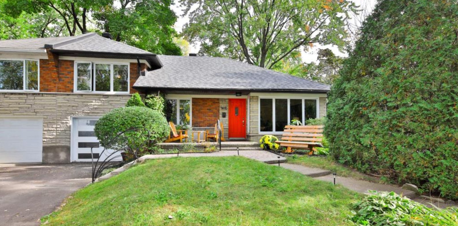 Magnifique maison mid-century impeccablement rénovée près de la rivière des Prairies