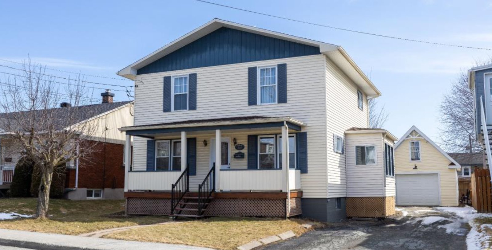 Maison familiale située dans un secteur tranquille à un prix très raisonnable