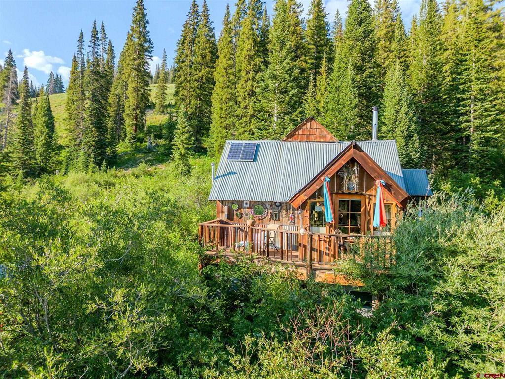 Seriez-vous prêt à payer plus de 1,6 million de dollars pour une maisonnette en bois?