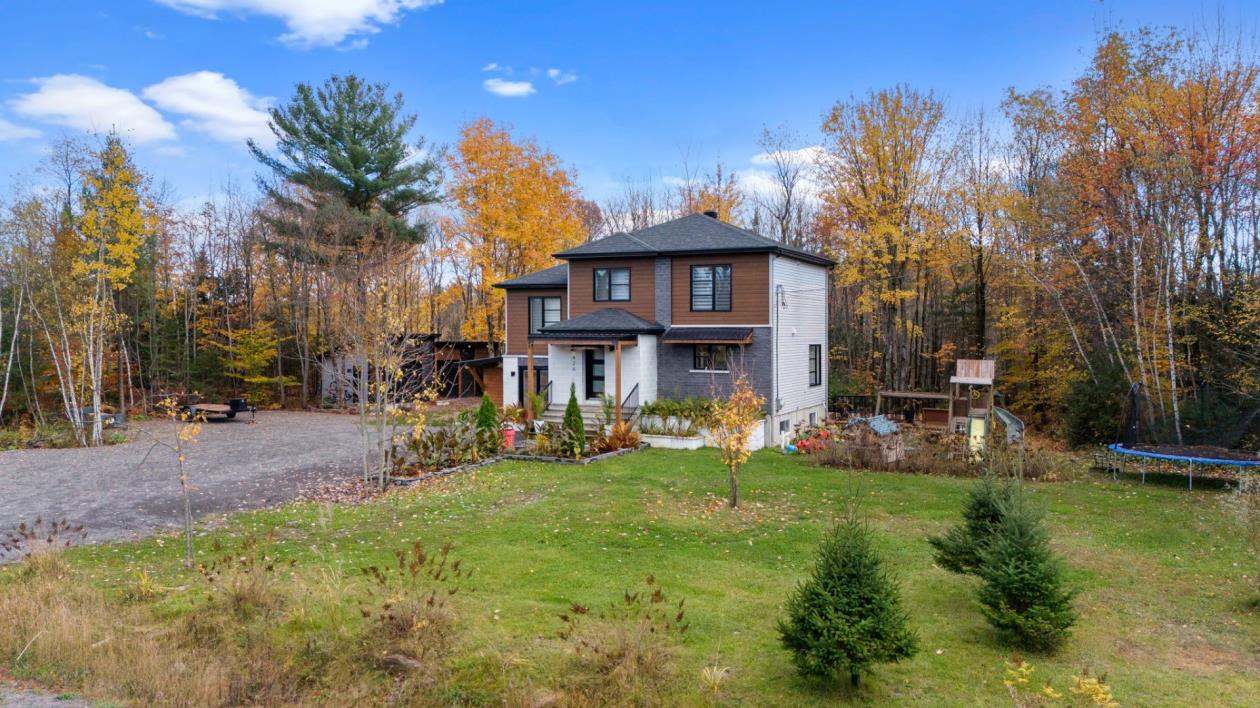 Vivez en pleine nature en tout confort dans cette belle maison à l'intérieur très Pinterest 