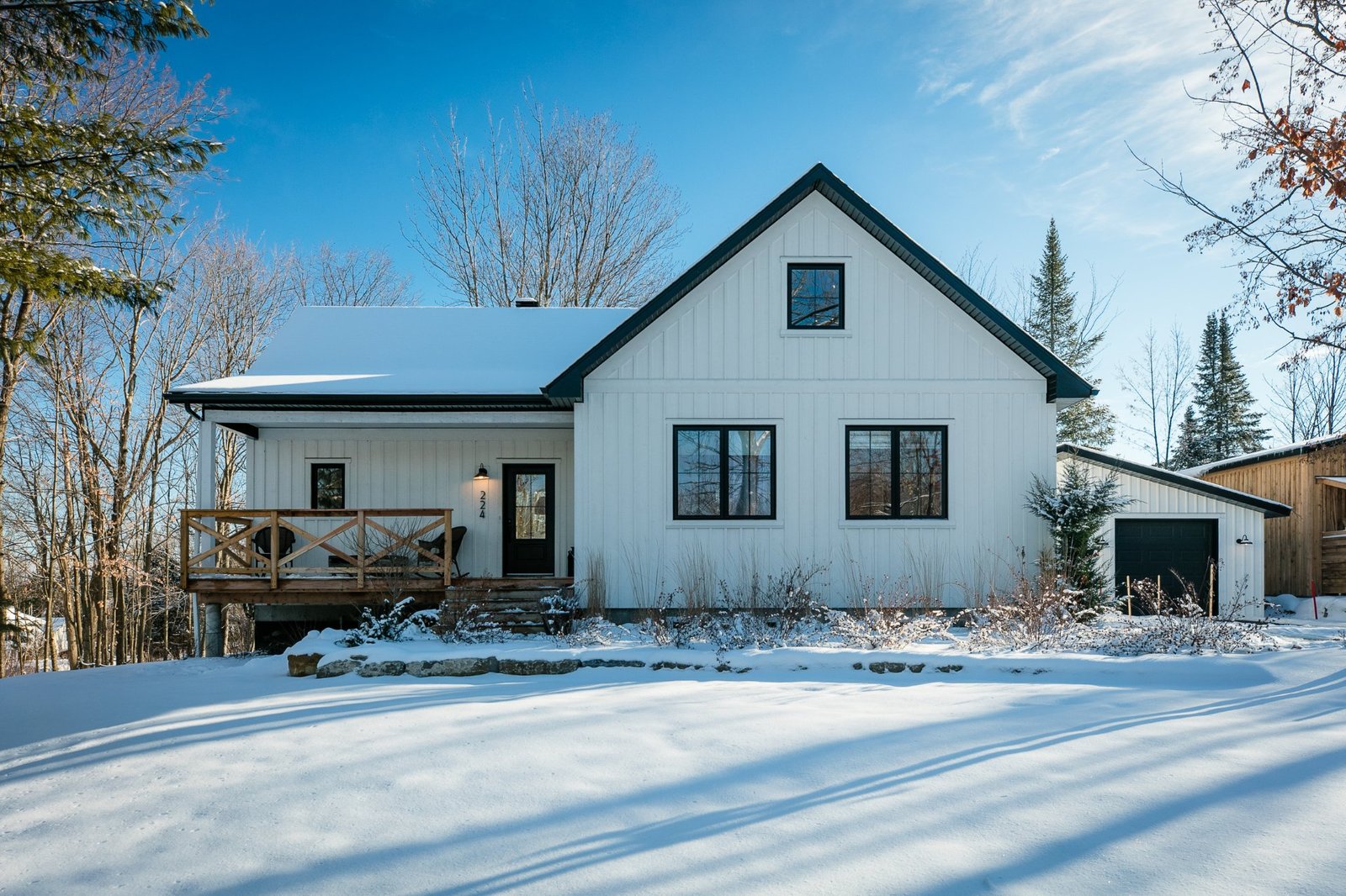 Ravissante demeure de style farmhouse de 5 chambres à coucher