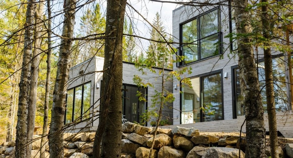 Magnifique demeure scandinave située en bordure d’un lac