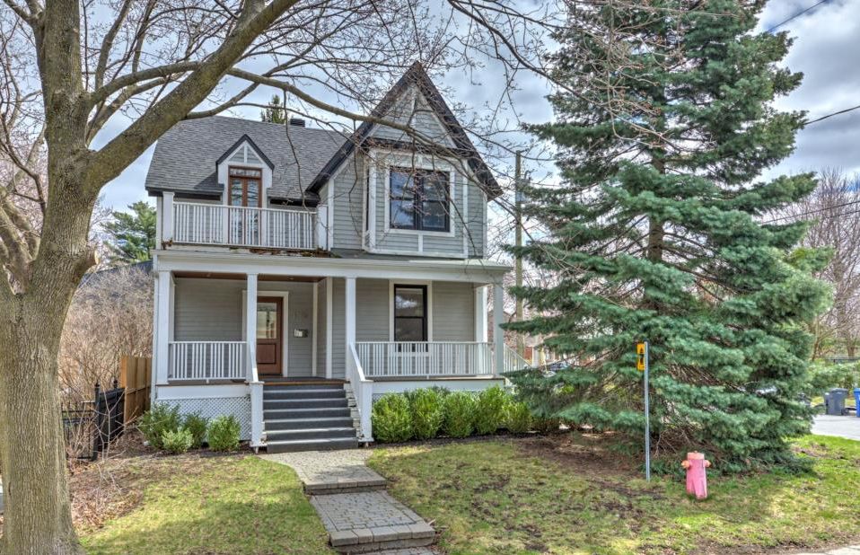 Superbe cottage de 1893 mariant élégamment charme ancien et esthétique contemporaine