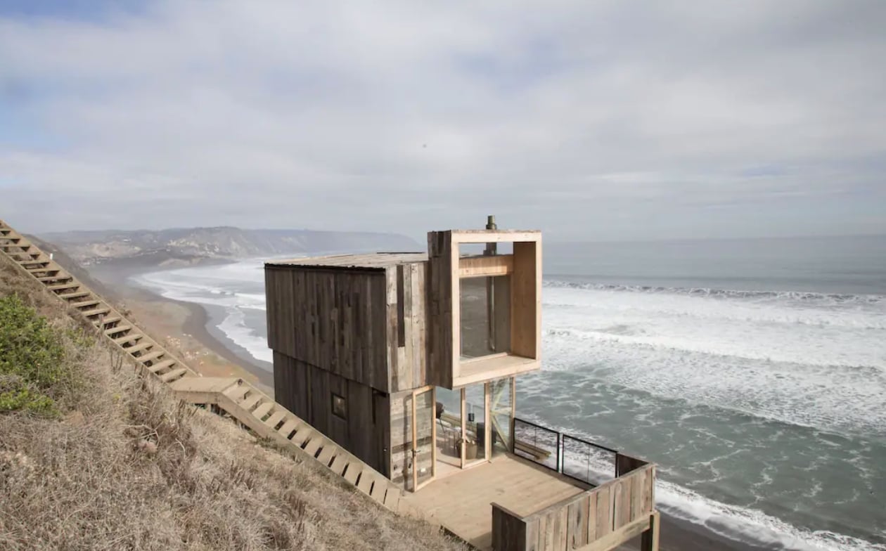 Vous pouvez maintenant louer cette cabane architecturale avec vue sur l'océan