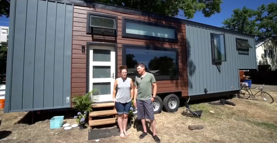 Une famille de 6 habite dans cette charmante mini-maison