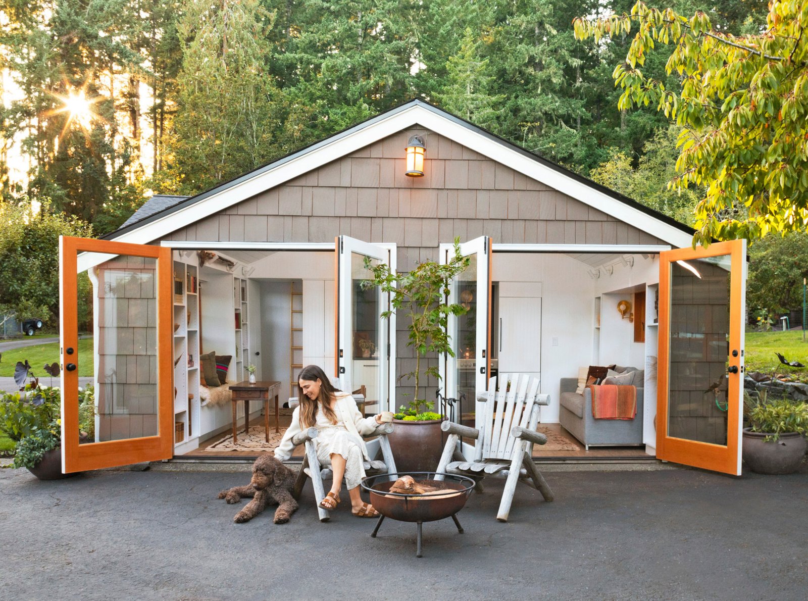 De garage ordinaire à superbe maison d’invités