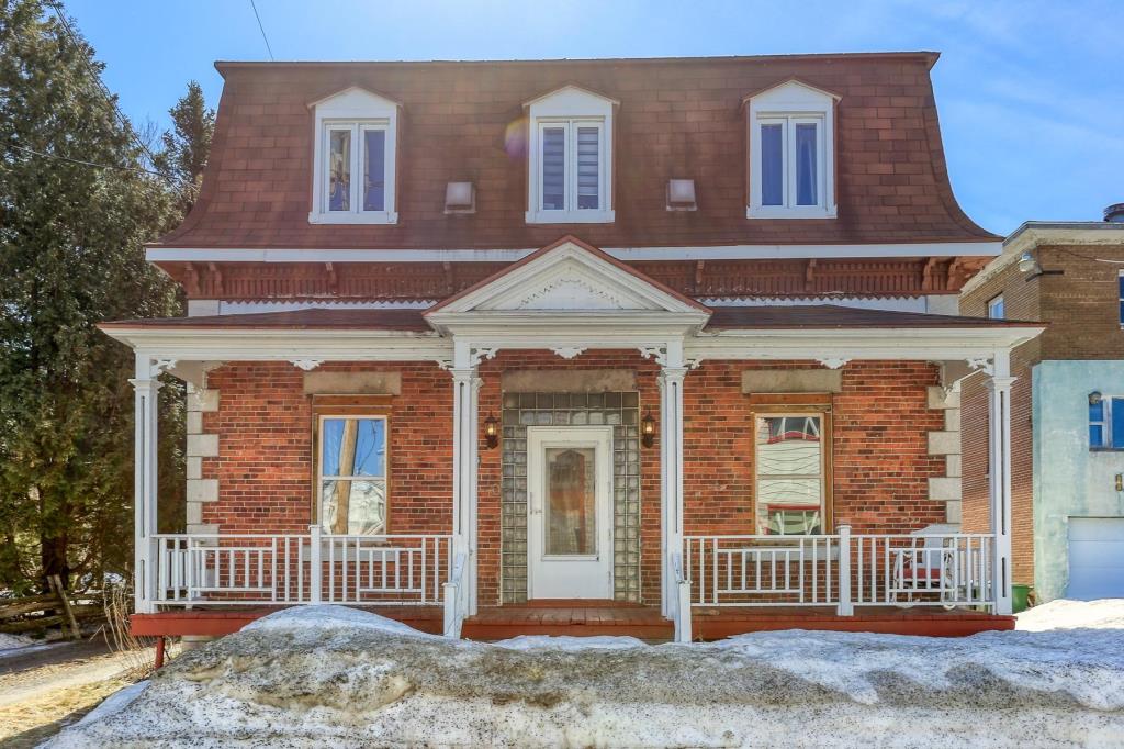 Charmante maison de 3 chambres en plein cœur des services à vendre pour 167 000$