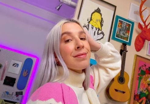 Une influenceuse Québécoise fait visiter sa maison et on ne sait trop quoi en penser