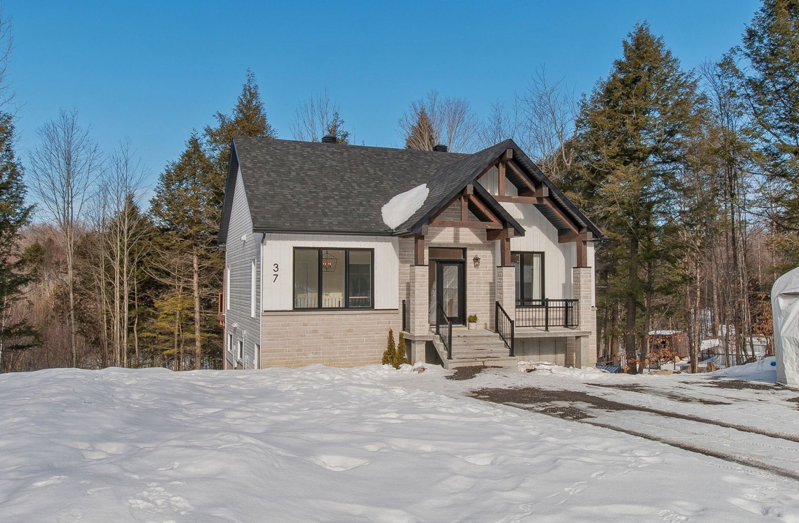 Jolie demeure de style farmhouse vous offrant un cadre de vie idyllique