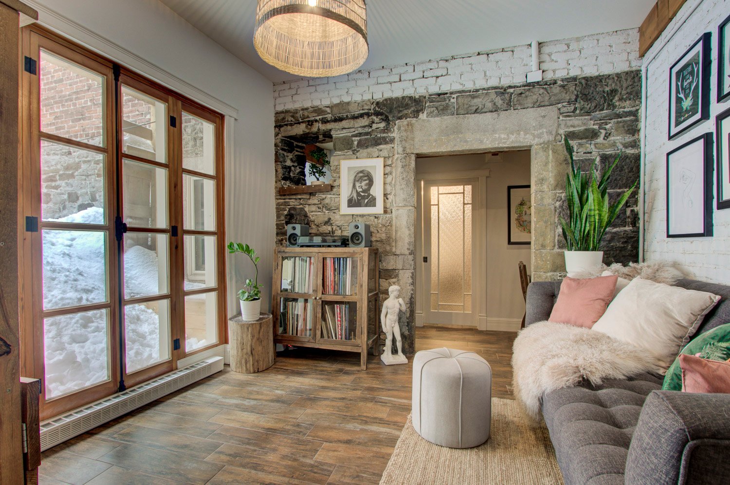 Un intérieur confortable, un incroyable cachet; voilà ce que vous offre ce magnifique loft