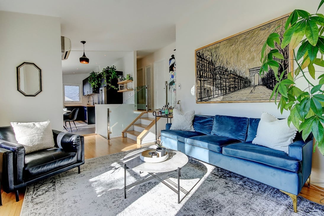 Entrez dans une maison entièrement rénovée