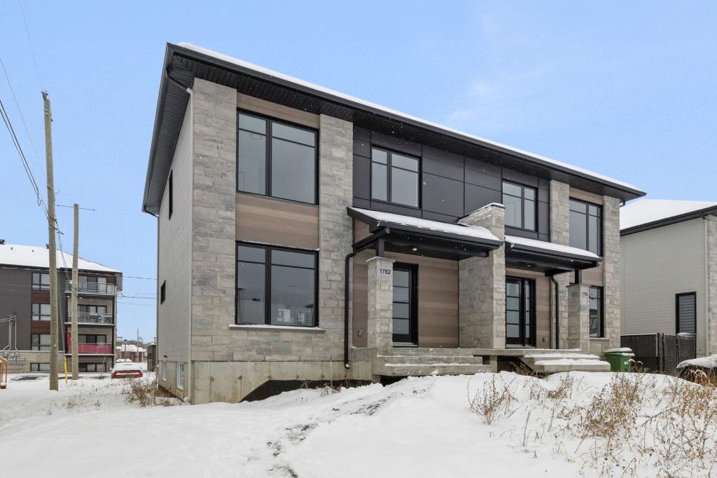 Disponible dès maintenant! Faites de cette maison contemporaine votre nouveau nid douillet