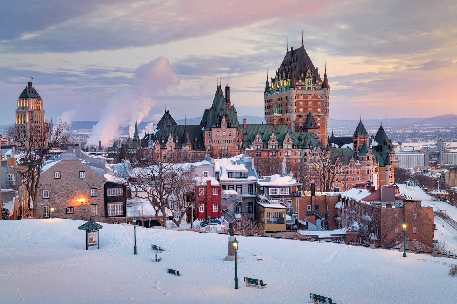 Québec annonce sa plus importante hausse de taxes depuis plus de 20 ans.