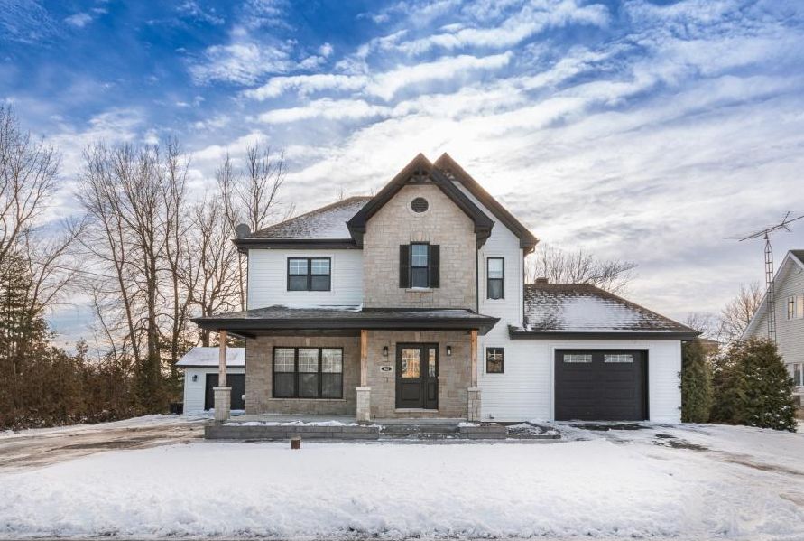 Élégant cottage familial entre ville et campagne à seulement 40 mins de Montréal