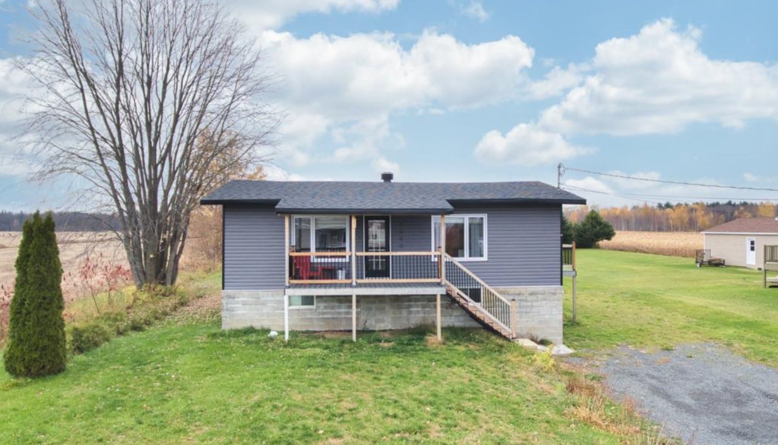 Cette maison à la campagne est à vendre pour seulement 179 900 $