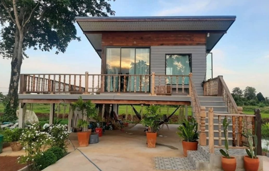 Cette magnifique maison de ferme a coûté seulement 6000 $ à construire