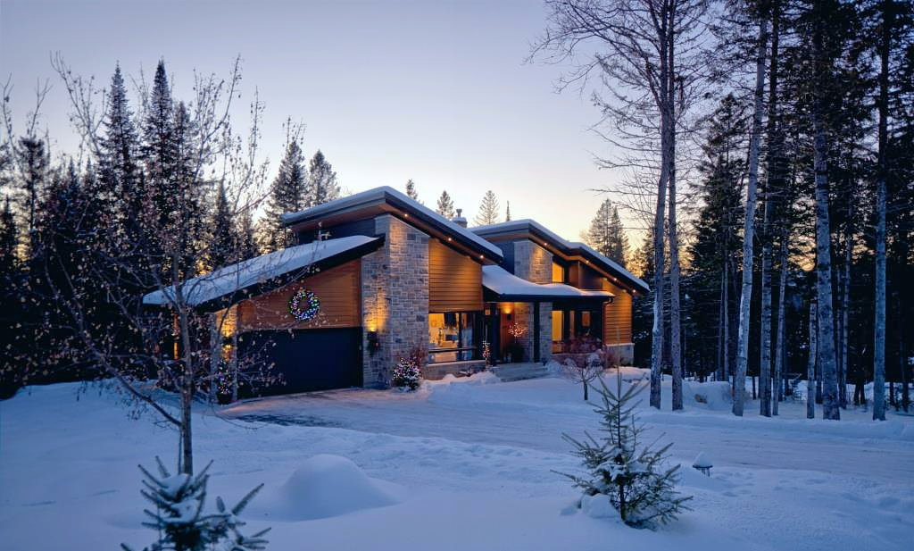 Splendide résidence au design moderne nichée dans un environnement paradisiaque 