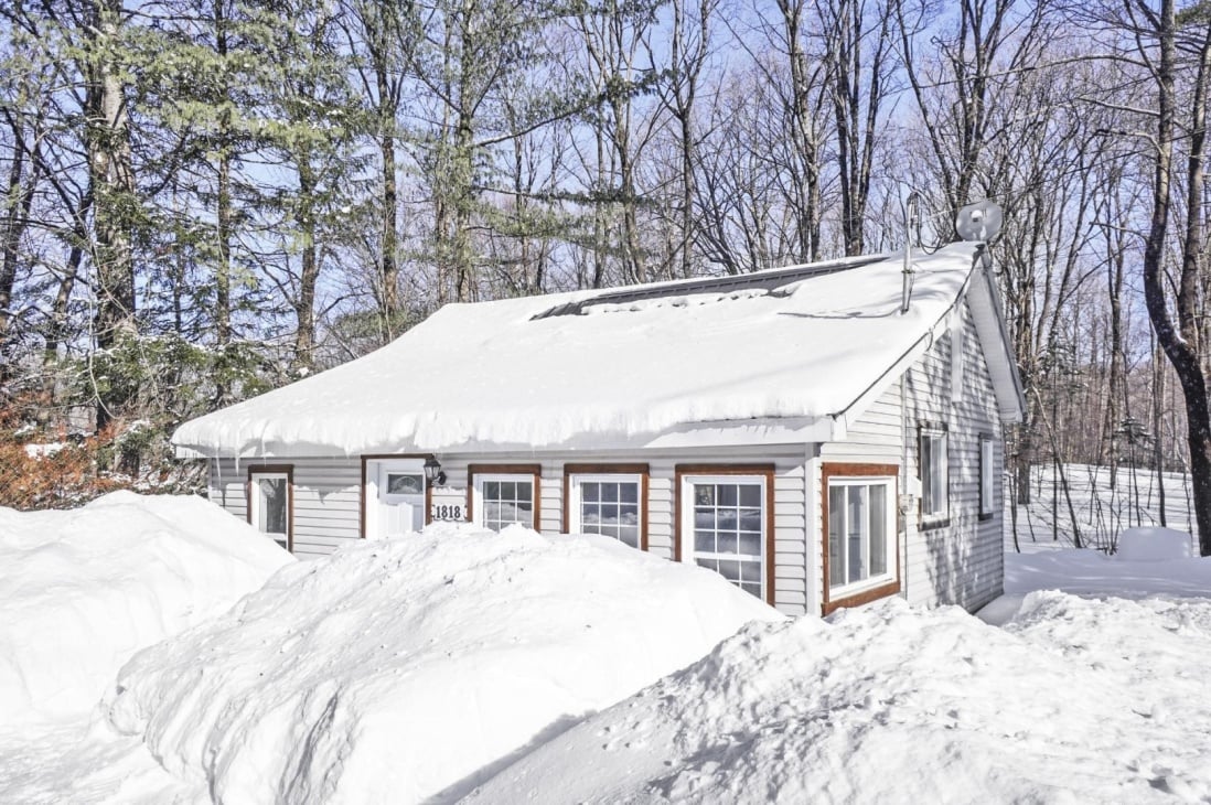 Charmante propriété de 234 999 $ nouvellement sur le marché