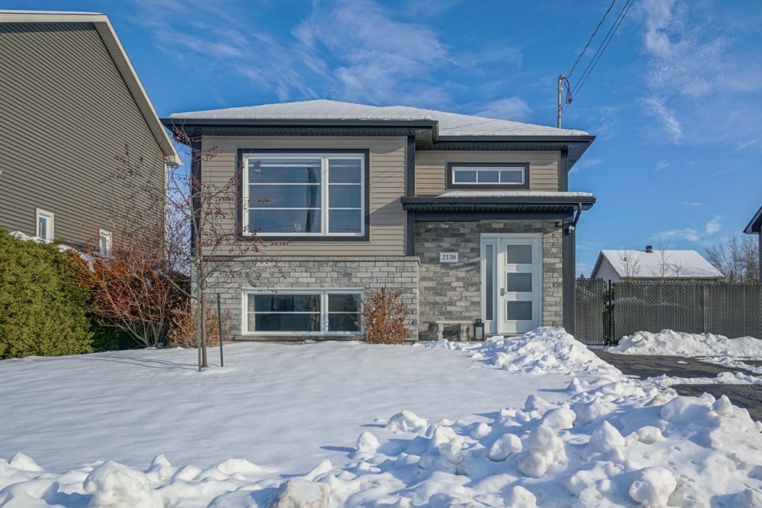 Ne manquez pas l'occasion de faire de cette magnifique maison votre chez-vous
