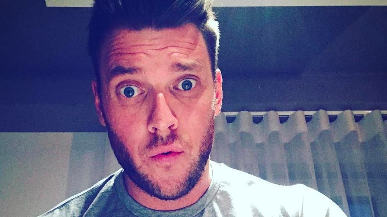 Mathieu Baron met son magnifique condo à vendre et on a un coup de coeur pour la cuisine